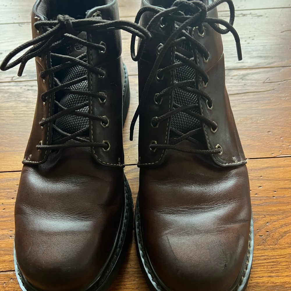 Timberland Brown Genuine Leather Lace Up Boots Style 81334 Women's Size 8